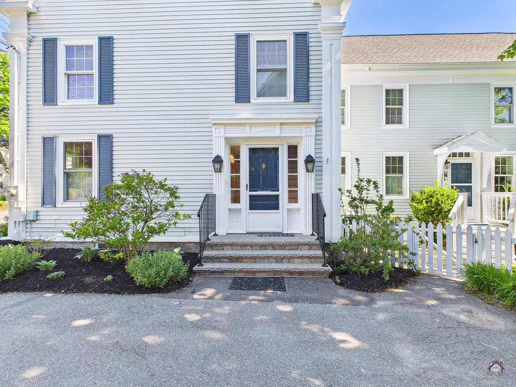 1059 Washington Street Bath ME 04530