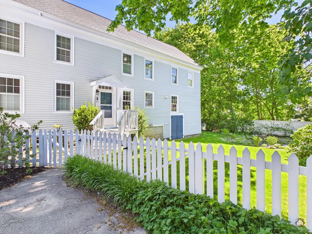 1059 Washington Street Bath ME 04530