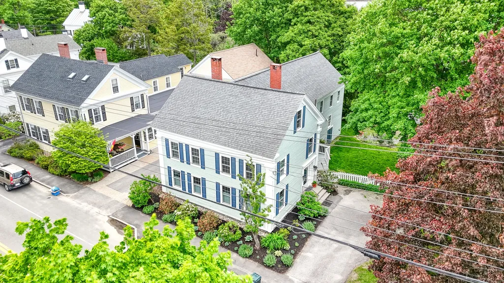 1059 Washington Street Bath ME 04530