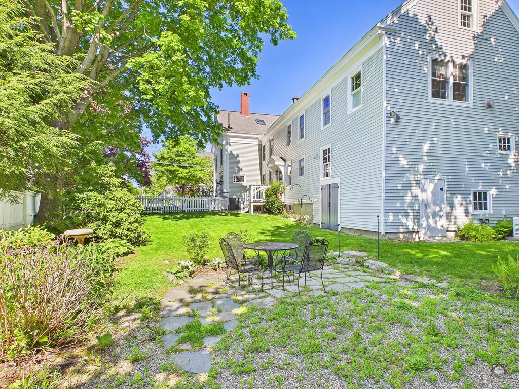 1059 Washington Street Bath ME 04530