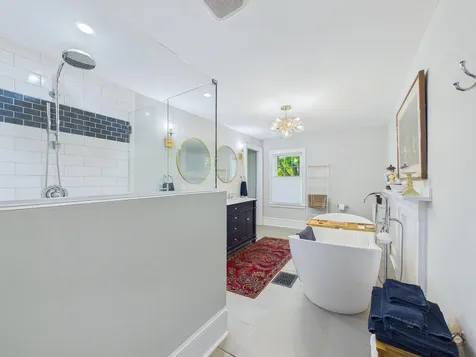 1059 Washington Street Bath ME 04530