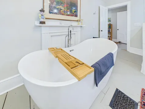 1059 Washington Street Bath ME 04530