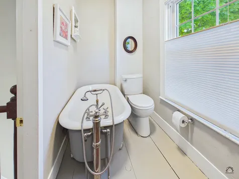 1059 Washington Street Bath ME 04530