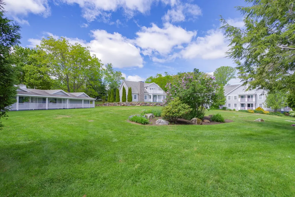 12 Hilltop Drive Rockport ME 04856