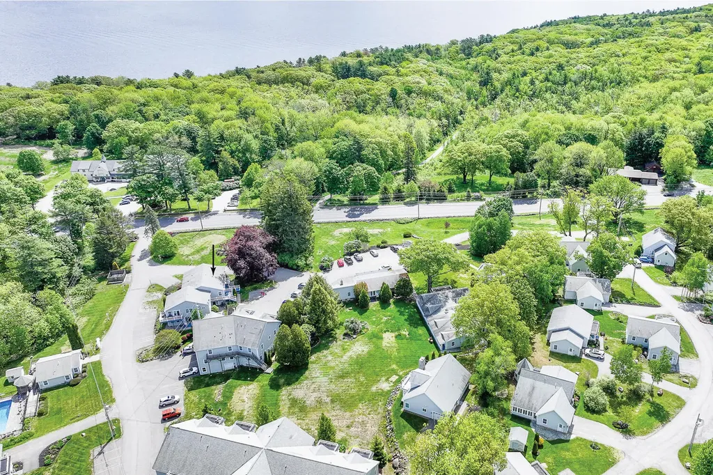12 Hilltop Drive Rockport ME 04856