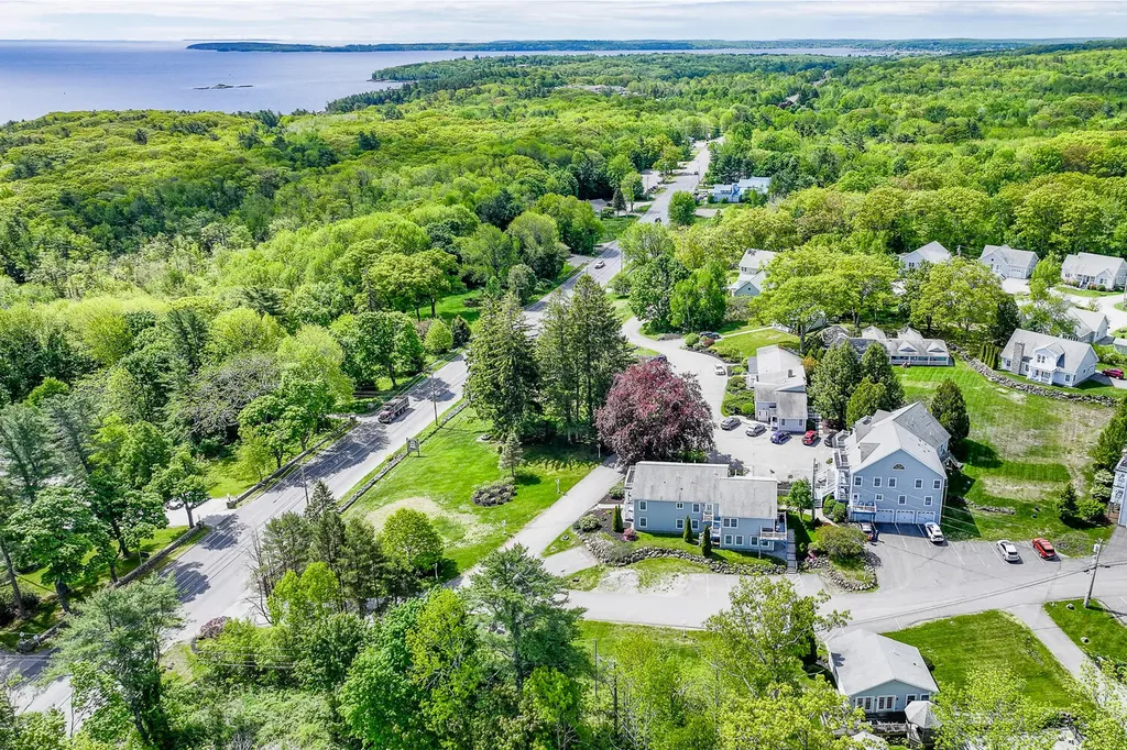12 Hilltop Drive Rockport ME 04856