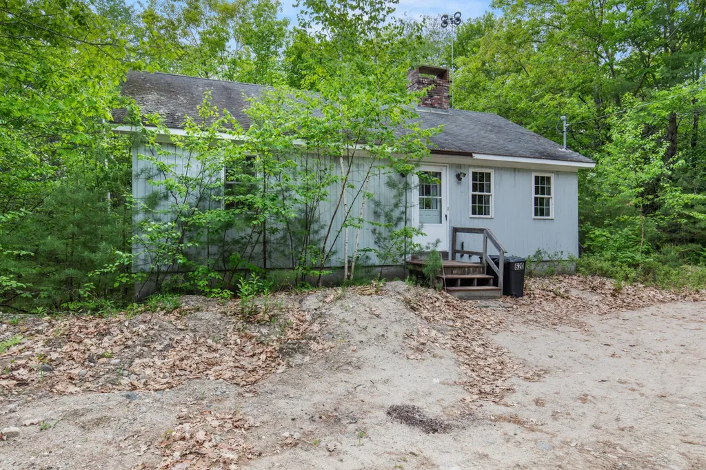 620 Ossipee Trail Limington ME 04049