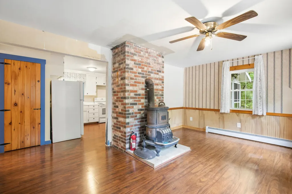 620 Ossipee Trail Limington ME 04049