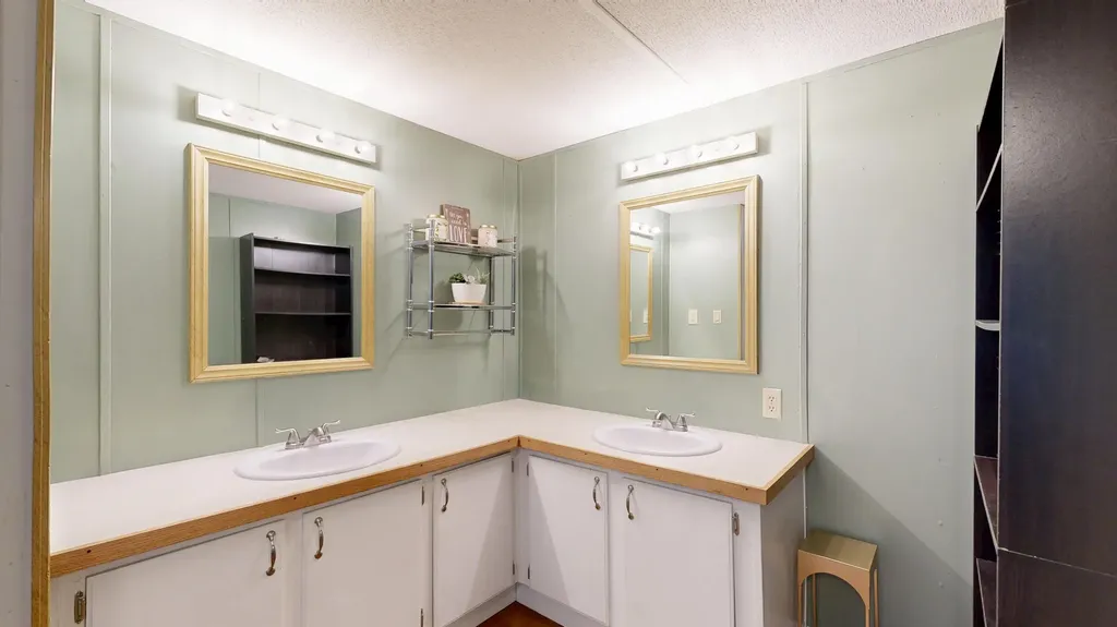 109 Upper Street Turner ME 04282