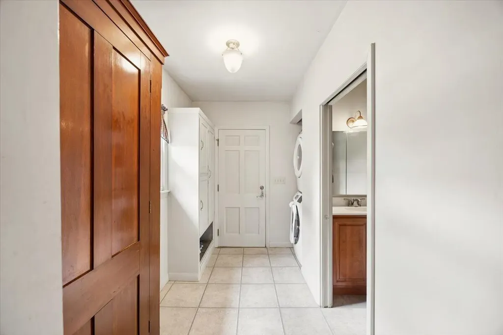 27 Weymouth Street Saco ME 04072