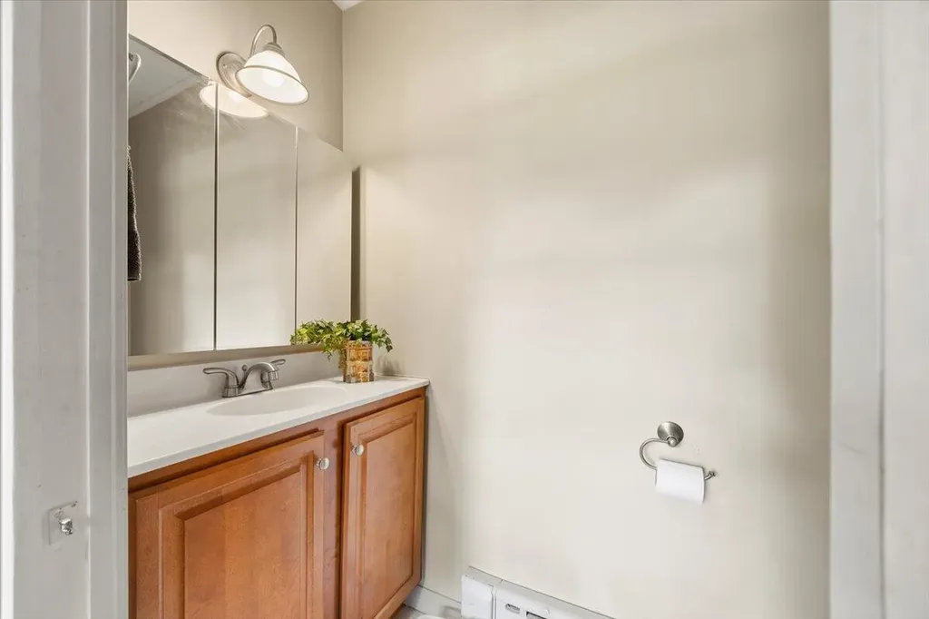 27 Weymouth Street Saco ME 04072