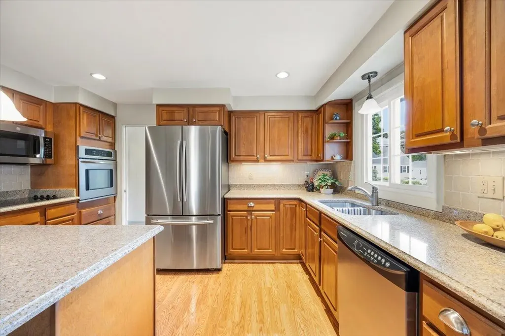27 Weymouth Street Saco ME 04072