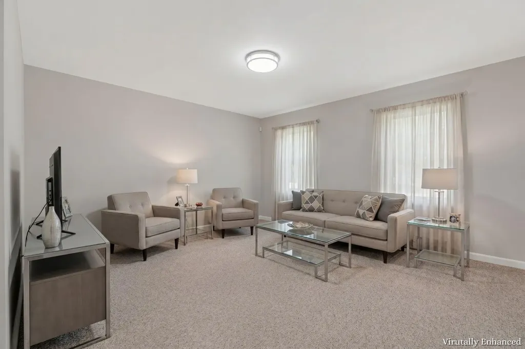 706 Middlesex Road Topsham ME 04086