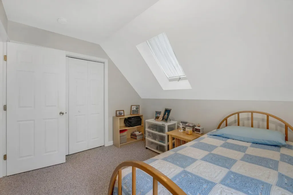 706 Middlesex Road Topsham ME 04086