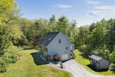706 Middlesex Road Topsham ME 04086