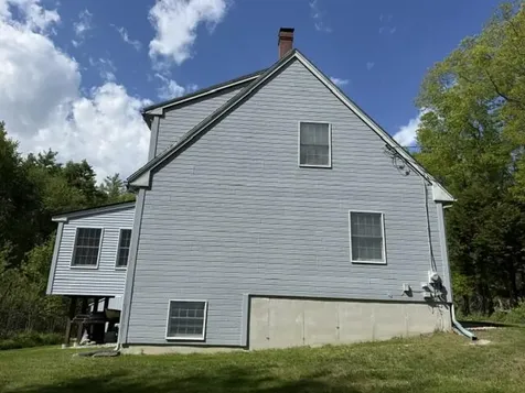706 Middlesex Road Topsham ME 04086