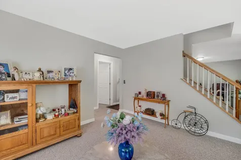 706 Middlesex Road Topsham ME 04086