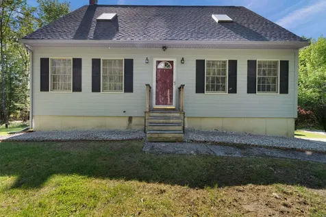 706 Middlesex Road Topsham ME 04086