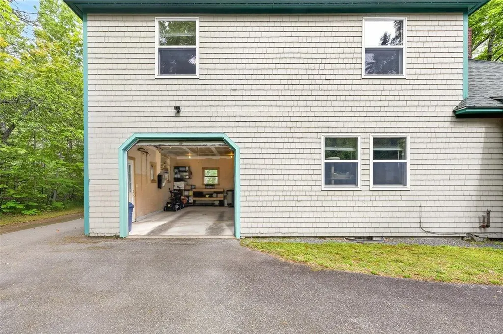 1438 State Highway 102 Bar Harbor ME 04609