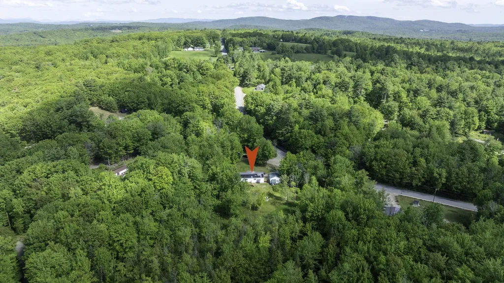 4 Jam Hill Road Oxford ME 04270