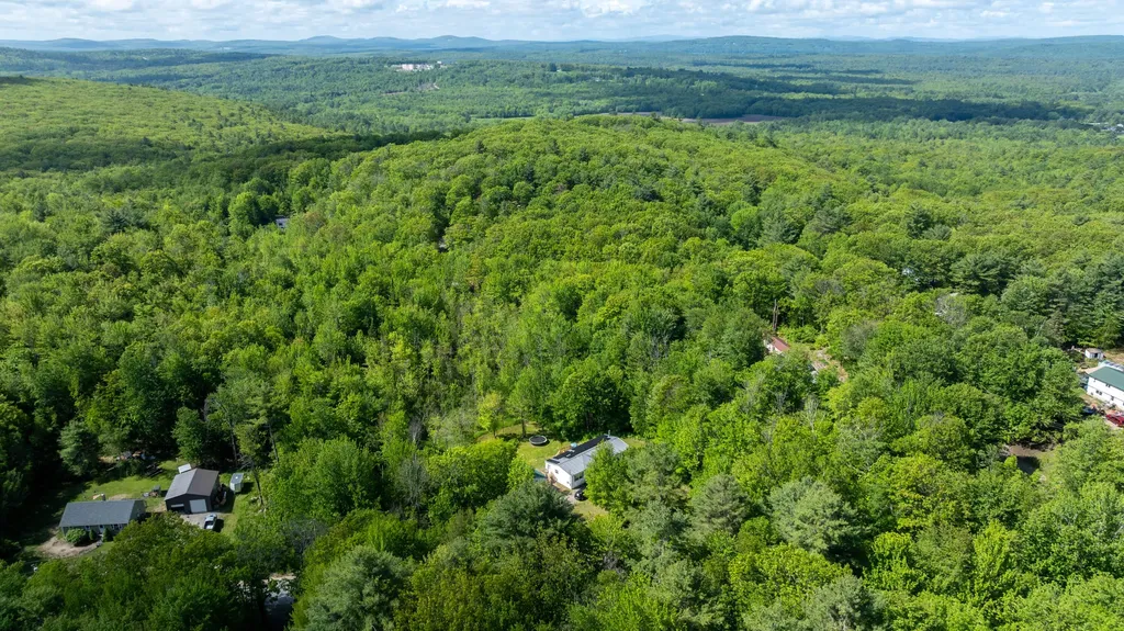 4 Jam Hill Road Oxford ME 04270
