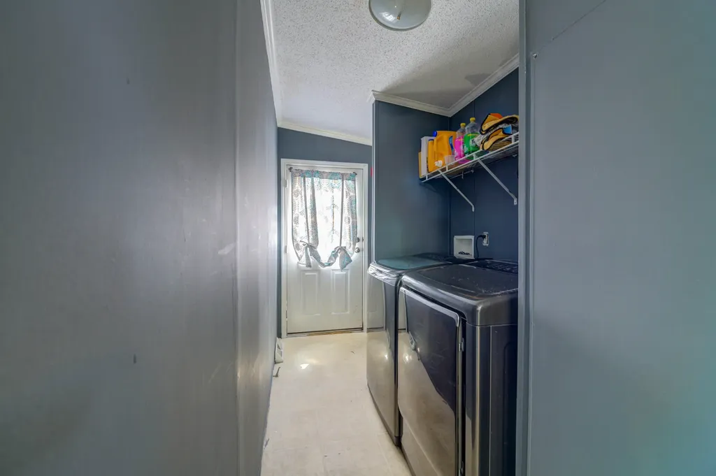 4 Jam Hill Road Oxford ME 04270
