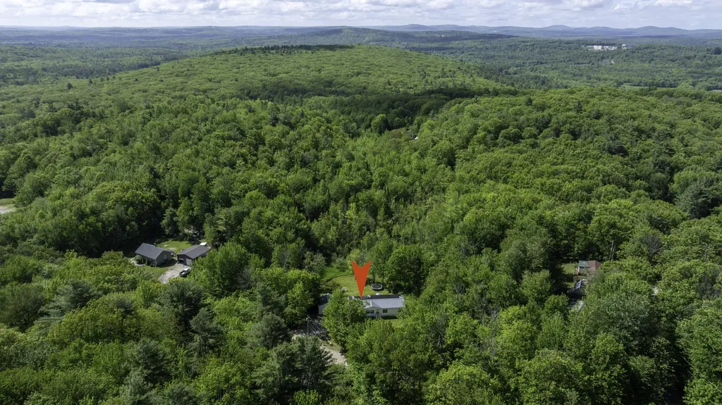4 Jam Hill Road Oxford ME 04270