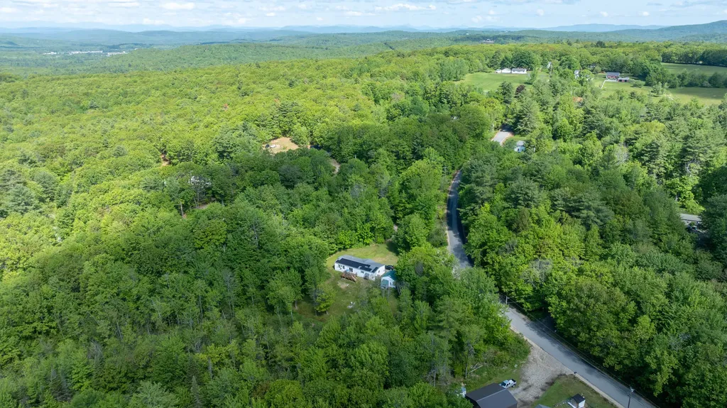 4 Jam Hill Road Oxford ME 04270