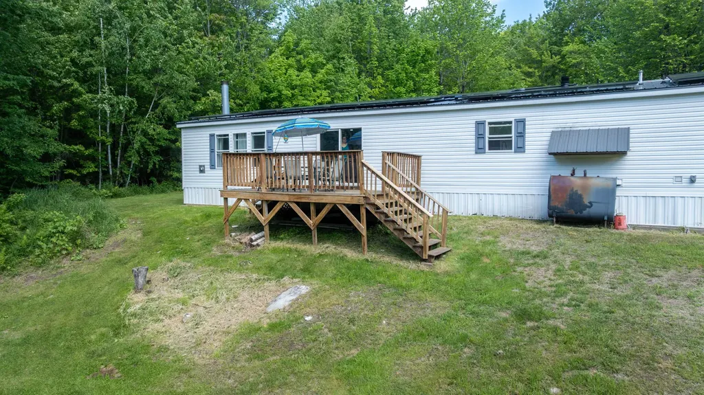 4 Jam Hill Road Oxford ME 04270