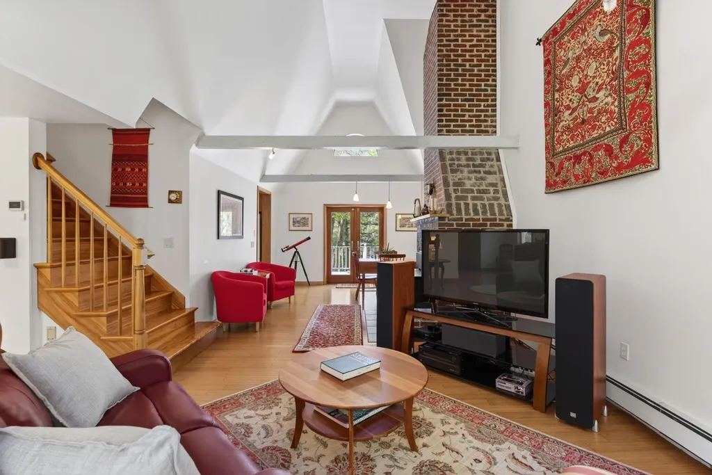26 Palmer Road Westport Island ME 04578