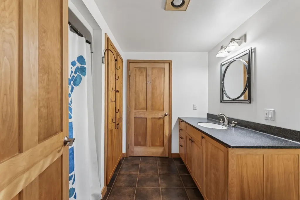 26 Palmer Road Westport Island ME 04578