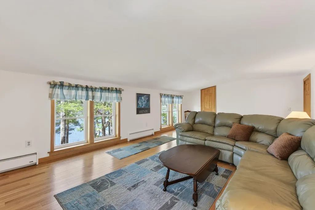 26 Palmer Road Westport Island ME 04578