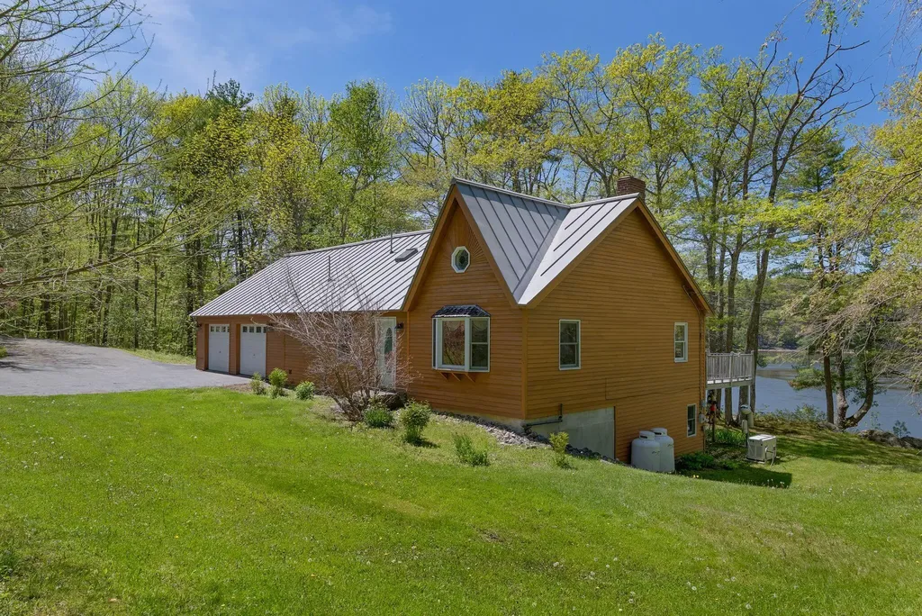 26 Palmer Road Westport Island ME 04578