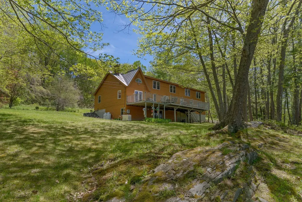26 Palmer Road Westport Island ME 04578