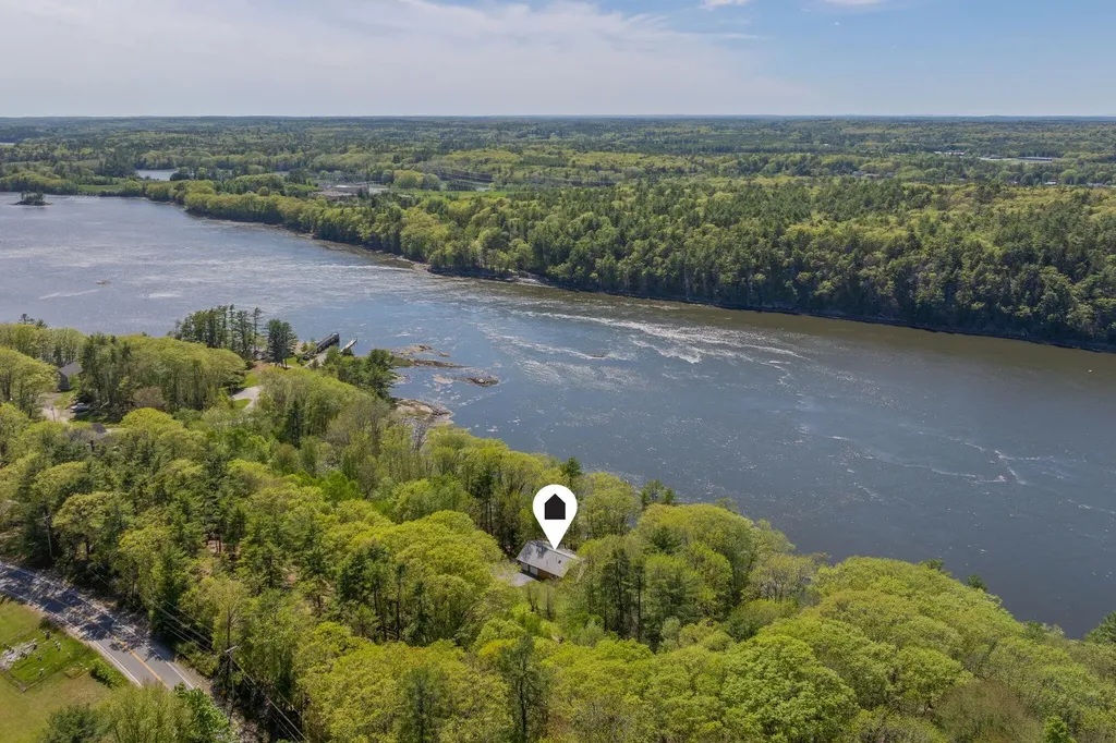 26 Palmer Road Westport Island ME 04578
