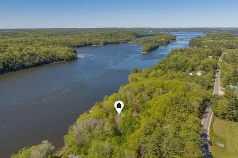 26 Palmer Road Westport Island ME 04578