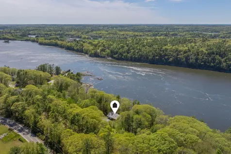 26 Palmer Road Westport Island ME 04578