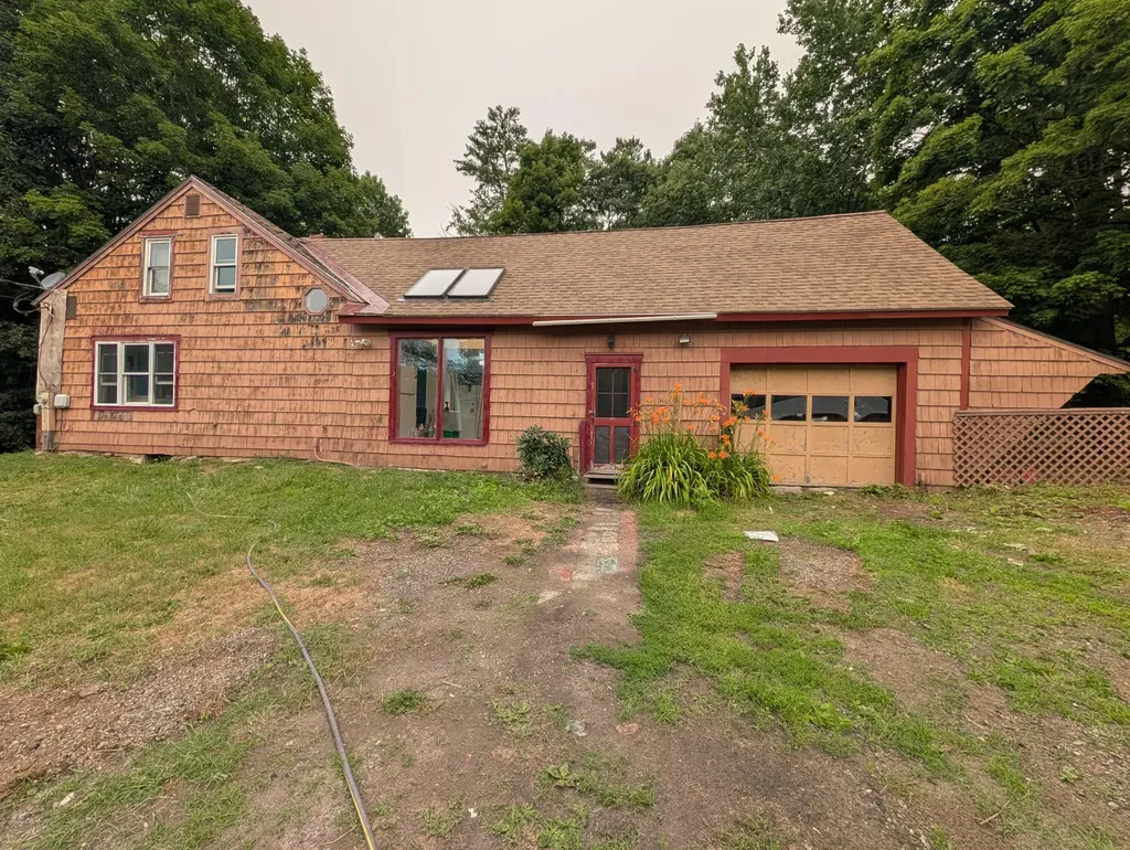 1816 Dexter Road Dover-foxcroft ME 04426