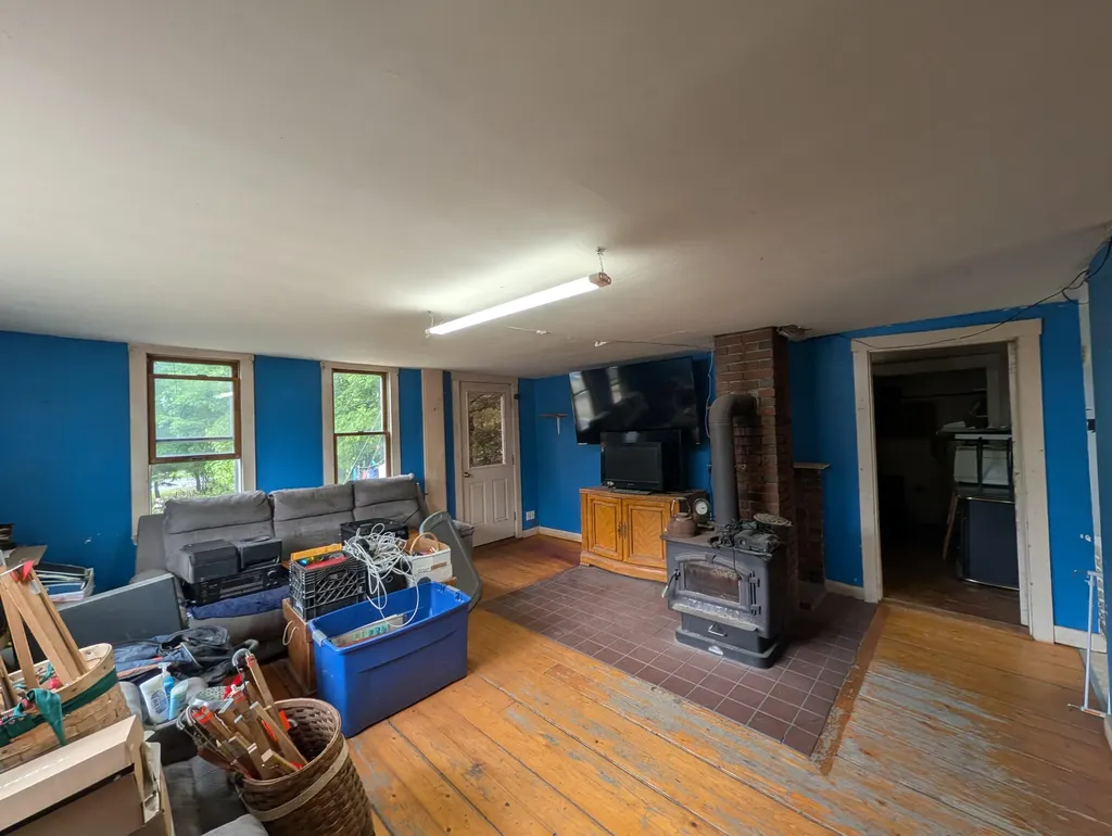 1816 Dexter Road Dover-foxcroft ME 04426