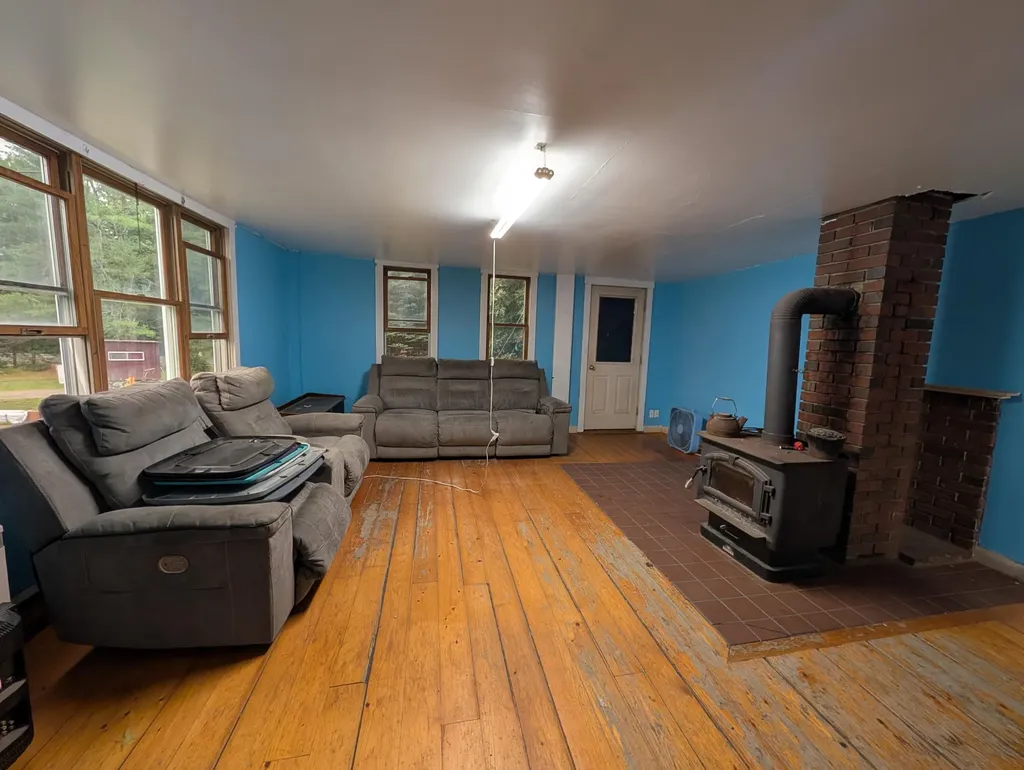 1816 Dexter Road Dover-foxcroft ME 04426
