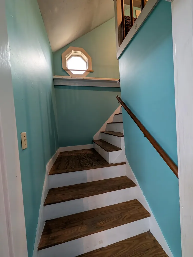 1816 Dexter Road Dover-foxcroft ME 04426