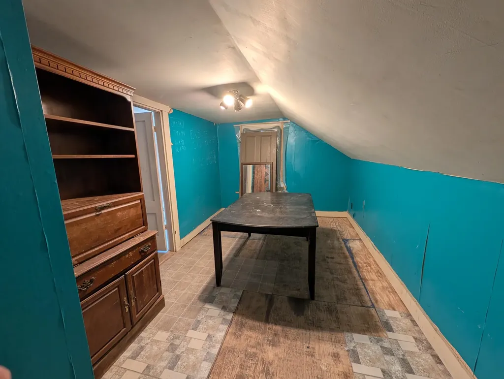 1816 Dexter Road Dover-foxcroft ME 04426