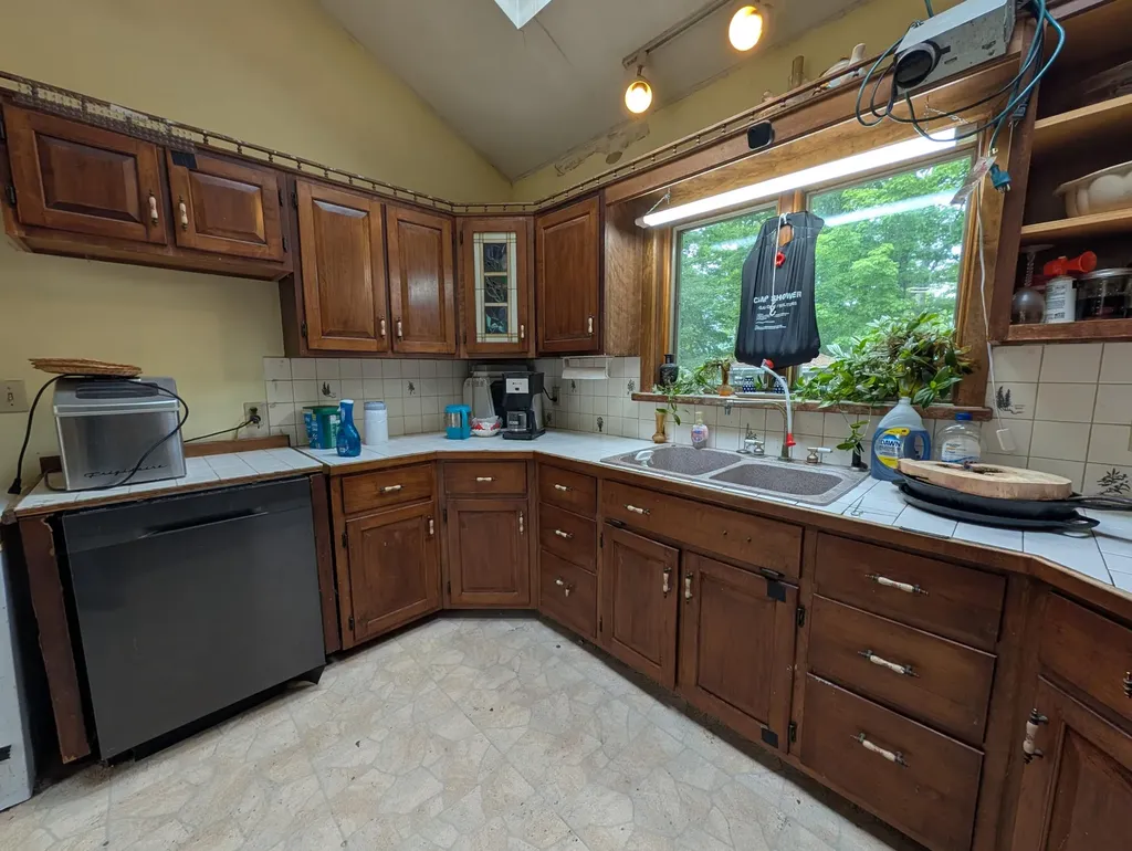 1816 Dexter Road Dover-foxcroft ME 04426