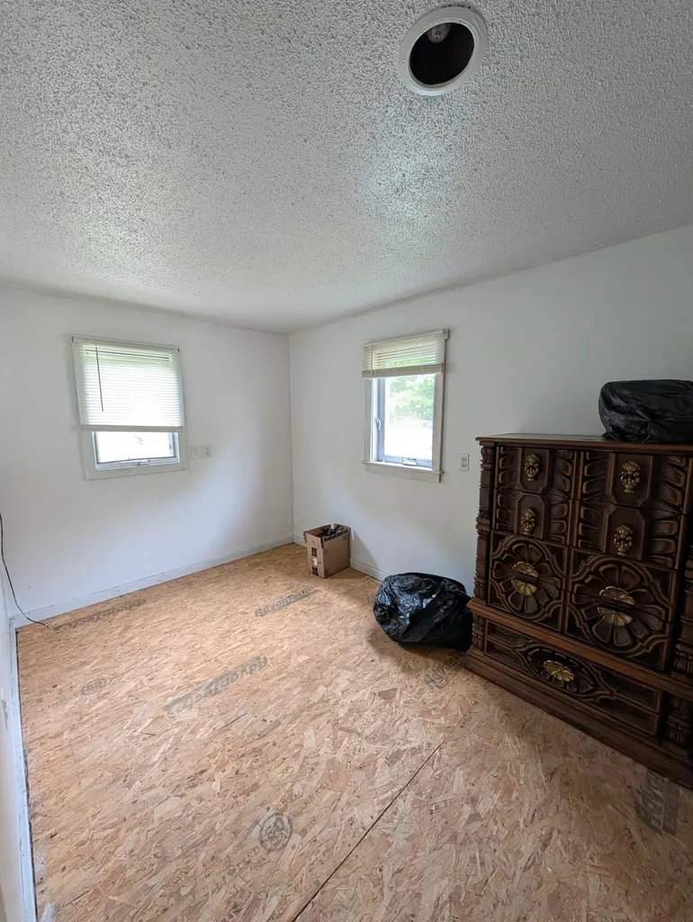 1816 Dexter Road Dover-foxcroft ME 04426