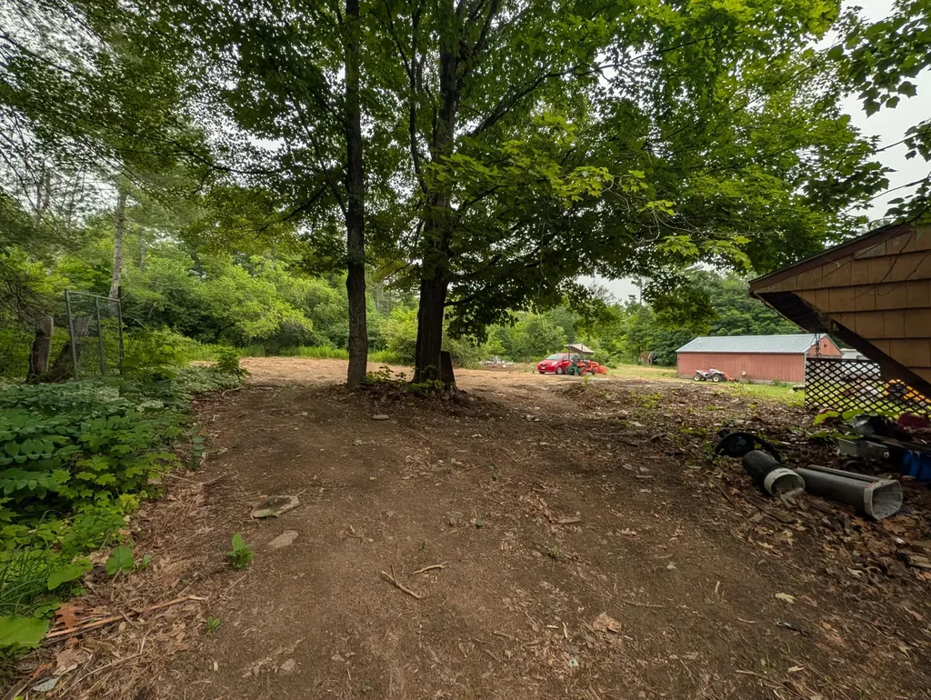 1816 Dexter Road Dover-foxcroft ME 04426