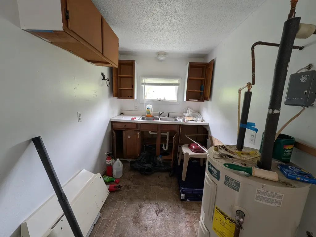 1816 Dexter Road Dover-foxcroft ME 04426
