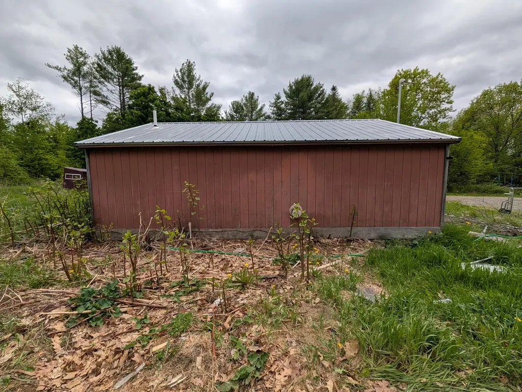 1816 Dexter Road Dover-foxcroft ME 04426