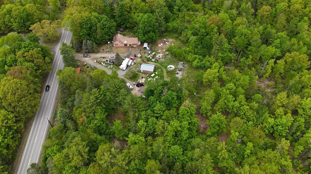1816 Dexter Road Dover-foxcroft ME 04426