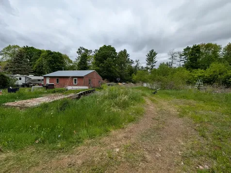 1816 Dexter Road Dover-foxcroft ME 04426