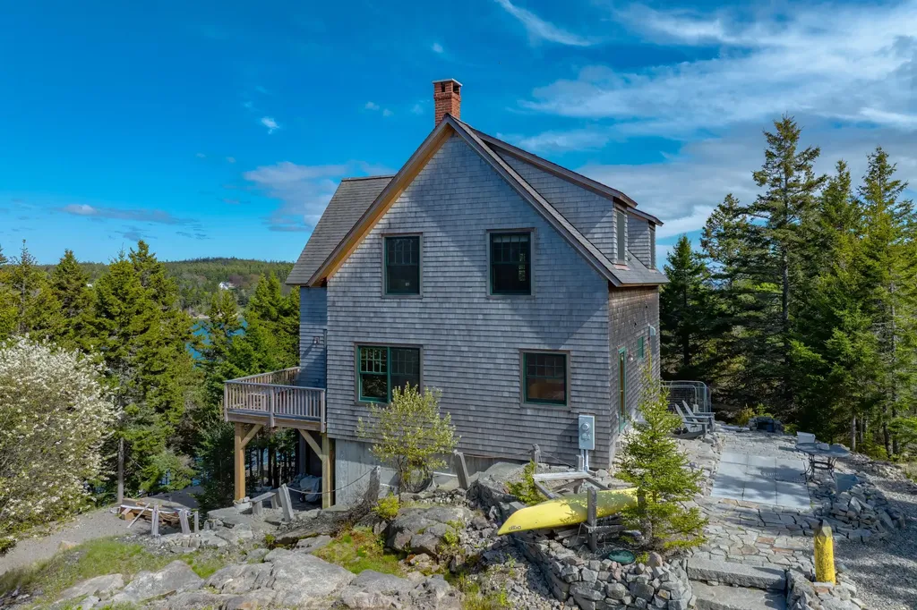 170 Harbor Road Swans Island ME 04685